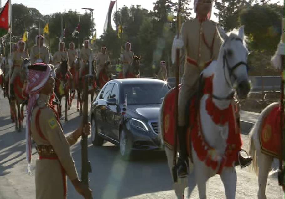 JRTVSNG1_-_A_0100 11055_H_4937_20170928_161300.jpg