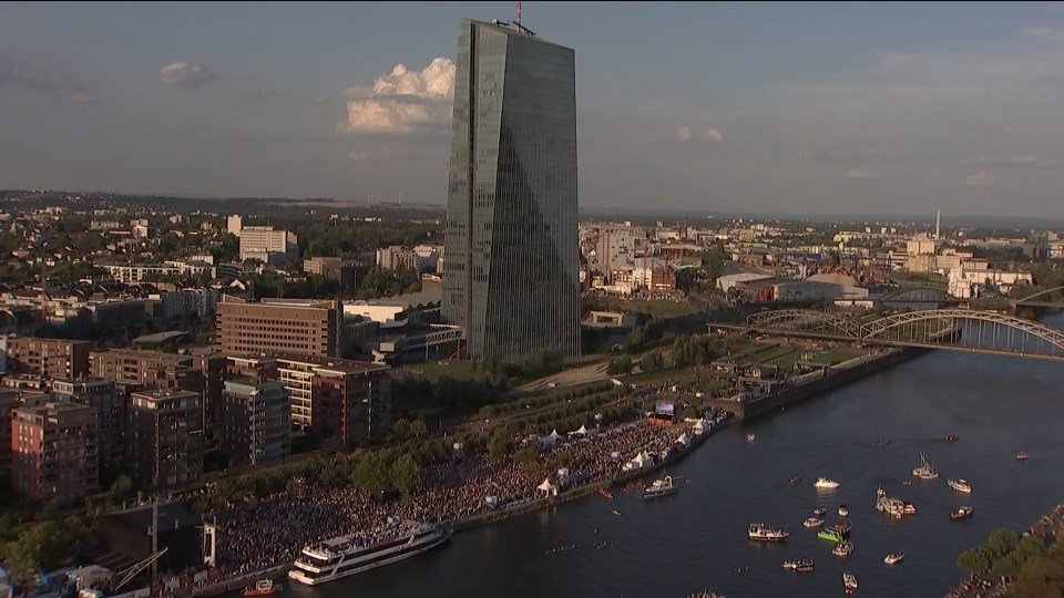 hr D-537 noevent 20180823_174902 #1.ts_snapshot_01.17.22_[2018.08.23_19.09.07].jpg