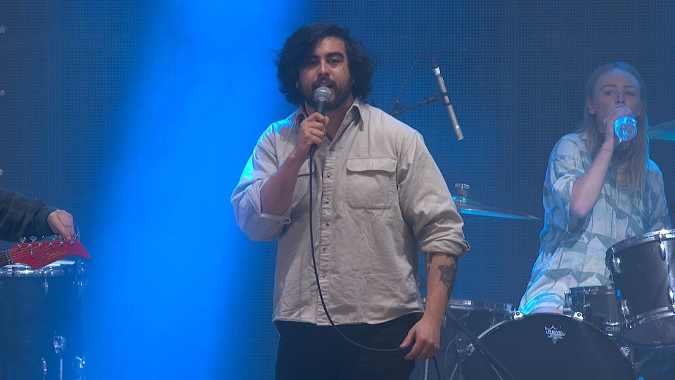 RADIO 1 STAGE noevent 20180825_132736 #1.ts_snapshot_06.08_[2018.08.25_13.35.52].jpg