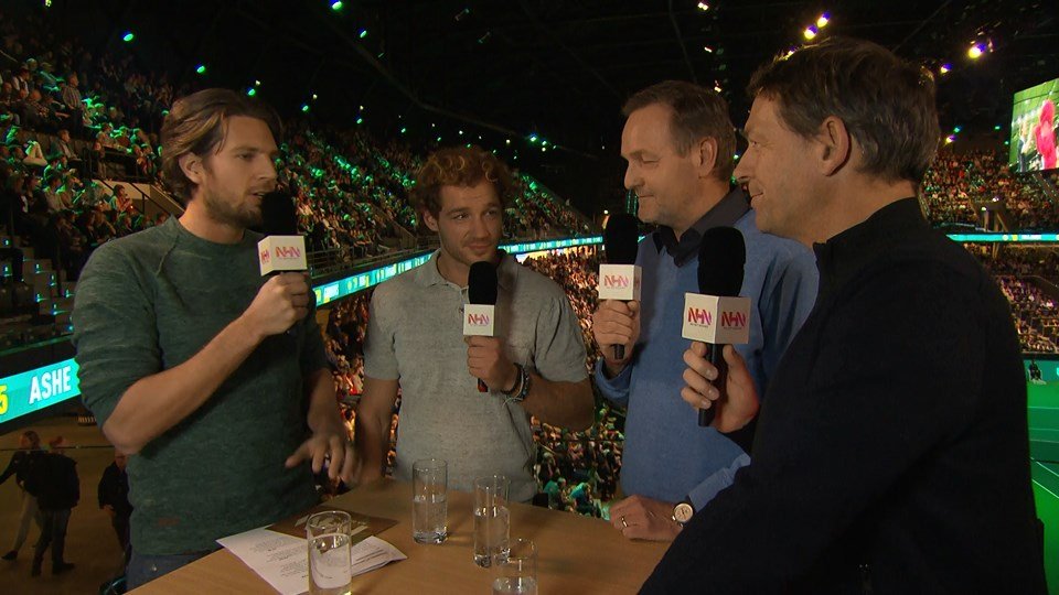 2Sat.nl HOL89 Main20190215-202327.ts_snapshot_08.24_[2019.02.15_20.32.36].jpg