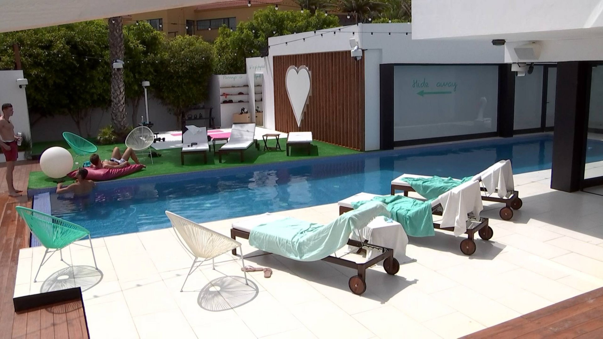 NLUSS HOL218-MAIN_0100 11087_H_7500_20190527_193941.jpg