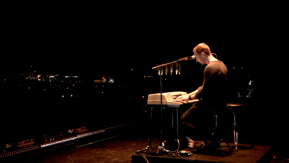 BBC 2 MAIN GLASTONBURY noevent 20190629_163550 #1.ts_snapshot_01.03.40_[2019.06.29_19.32.58].png