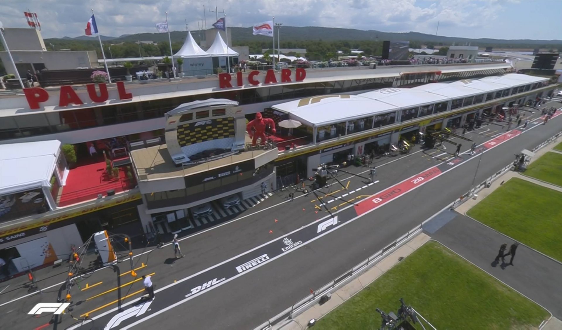 Tata World Feed Main_0100 12560_H_10000_20190622_114621.jpg