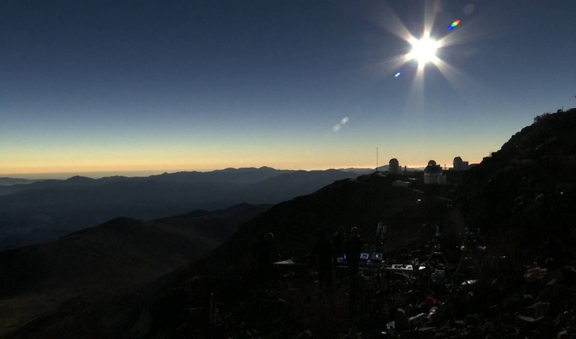 Reuters TV News_3380 11126_H_17250_20190702_224217.jpg