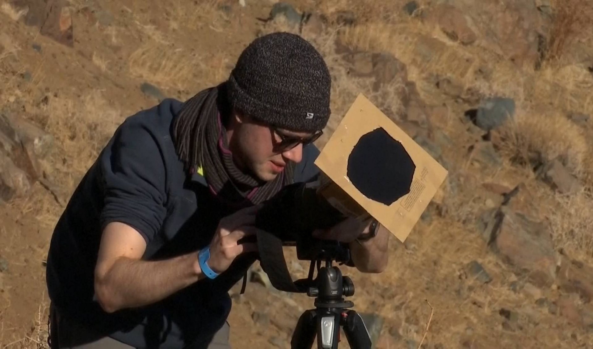 Reuters TV News_3380 11126_H_17250_20190702_220309.jpg