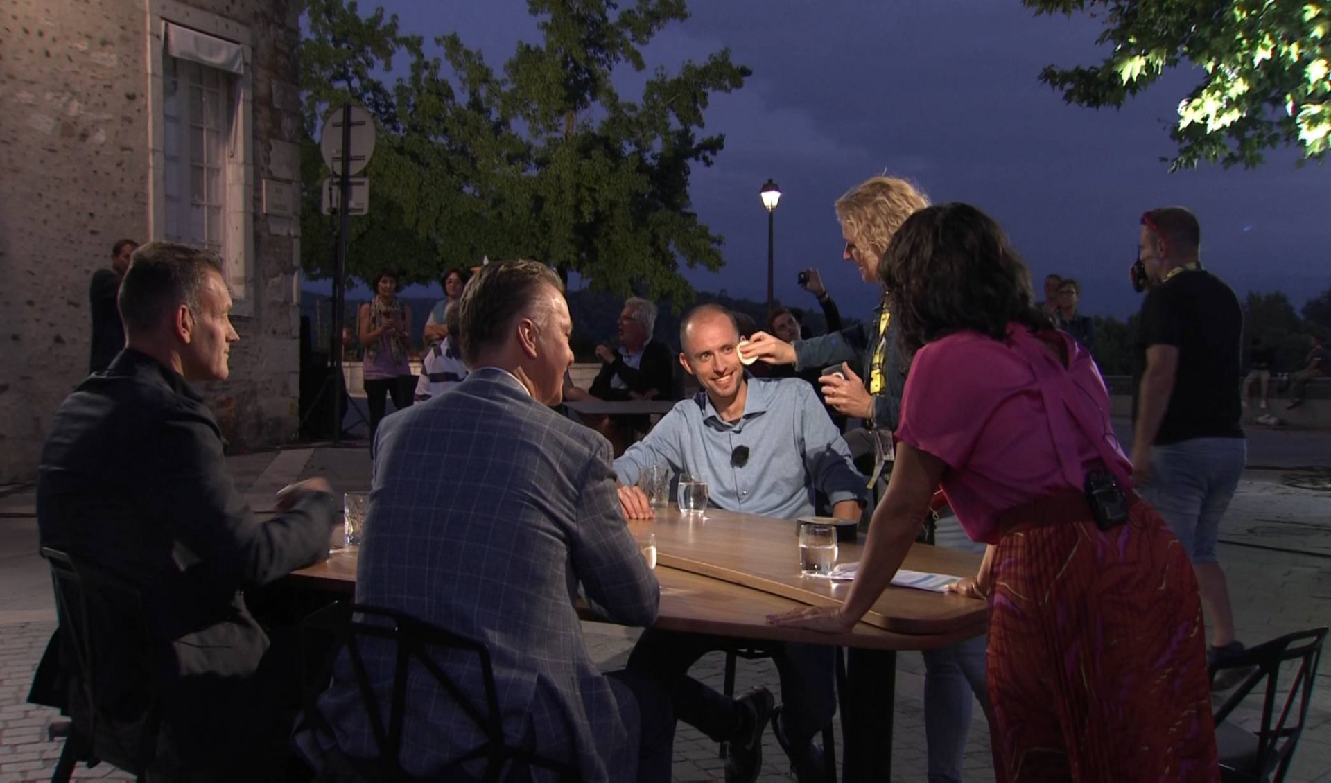 2Sat HOL319 Main_3520 12611_V_6016_20190718_220013.jpg