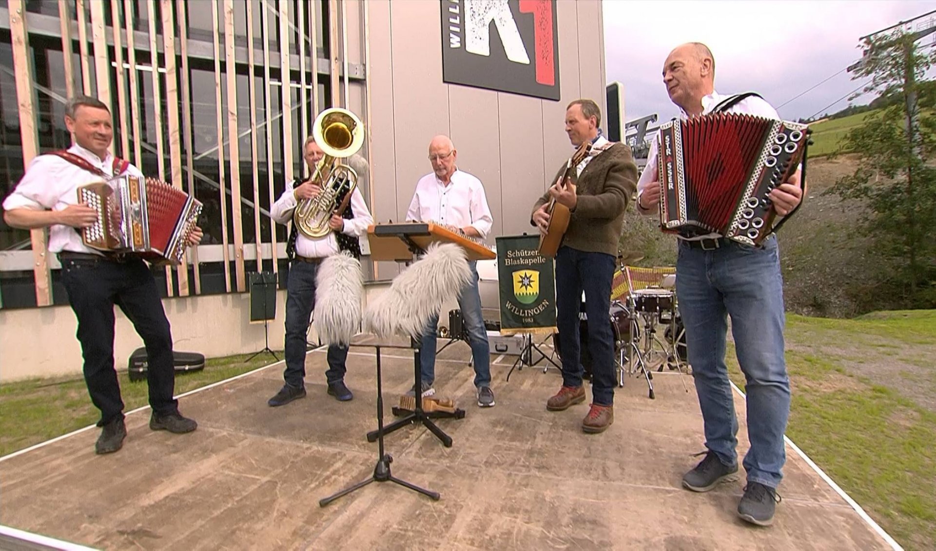 hr D-537_0235 12720_V_7200_20190807_170523.jpg