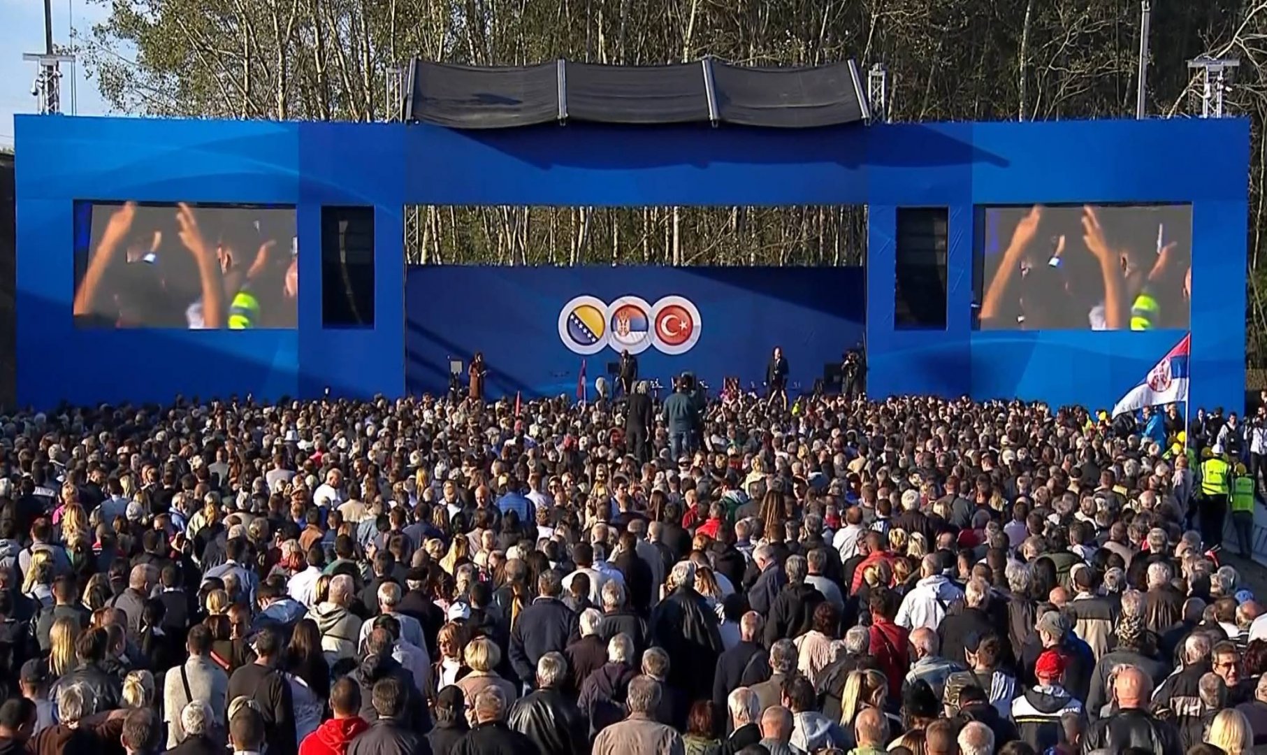 YSMBEL011_3490 11610_H_7200_20191008_164157.jpg