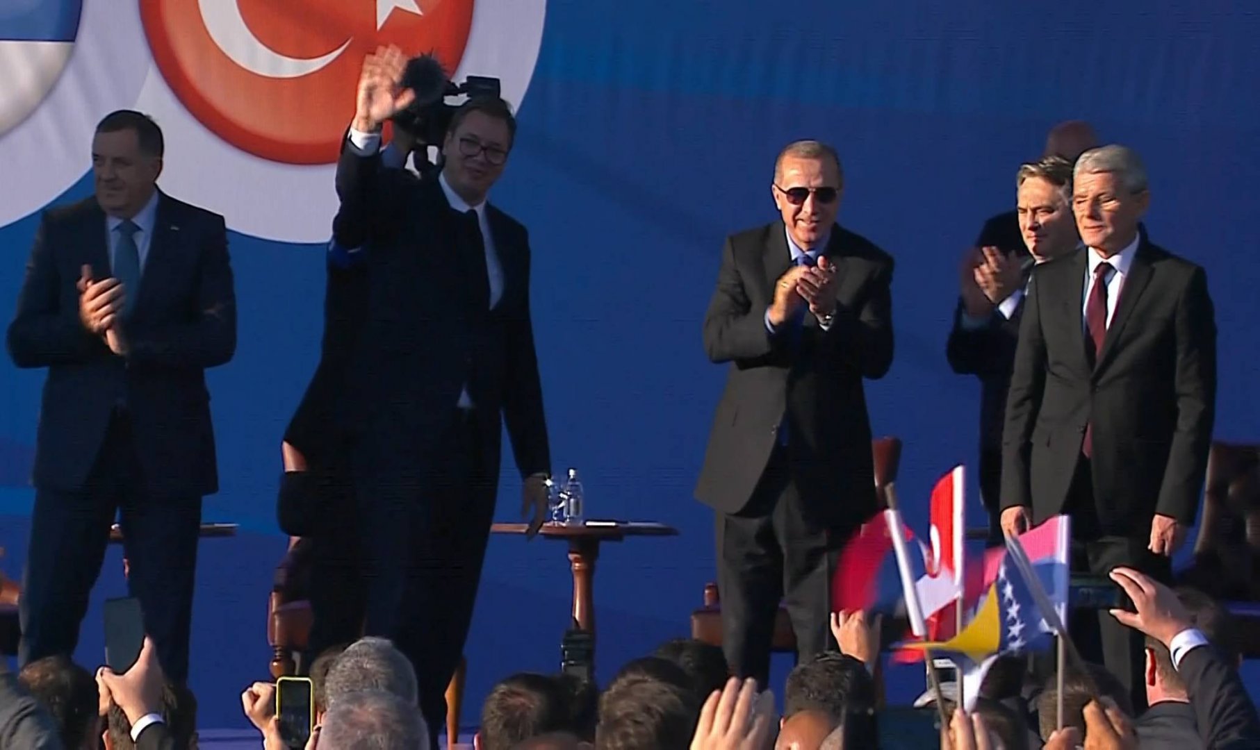 YSMBEL011_3490 11610_H_7200_20191008_164223.jpg