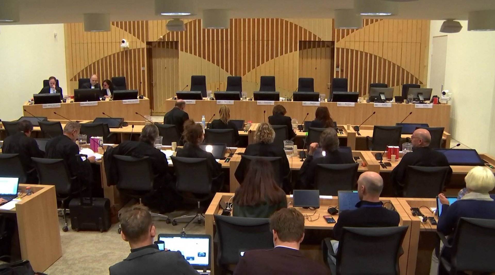 NLUSS HOL317-1_3520 12608_V_3008_20200309_154239.jpg