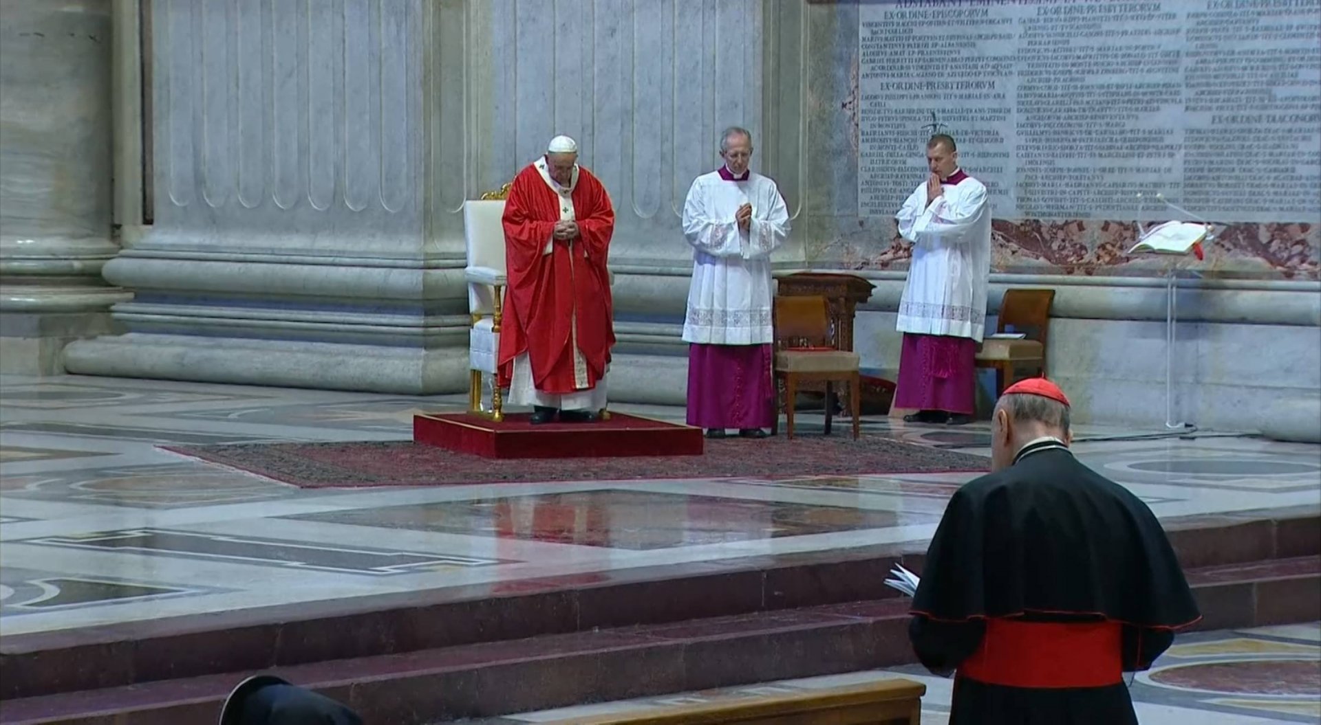 AFP2 EU_0100 11346_H_27500_20200405_115835.jpg