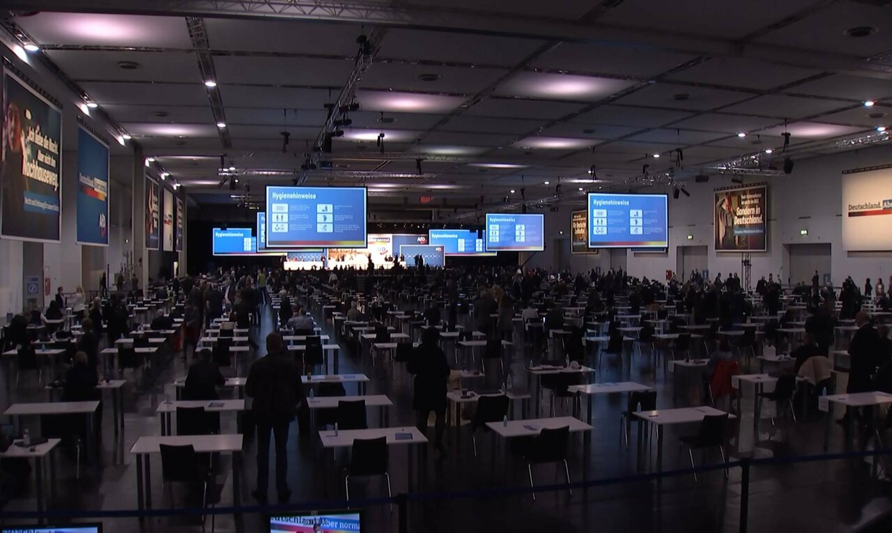 ZDF D445 ZUG A_0235 12602_V_7200_20210411_112440.jpg