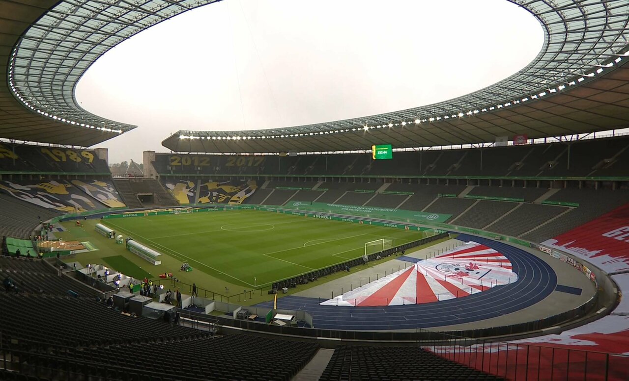 D 409 2 DFB Servus_0160 12566_H_6332_20210513_181219.jpg