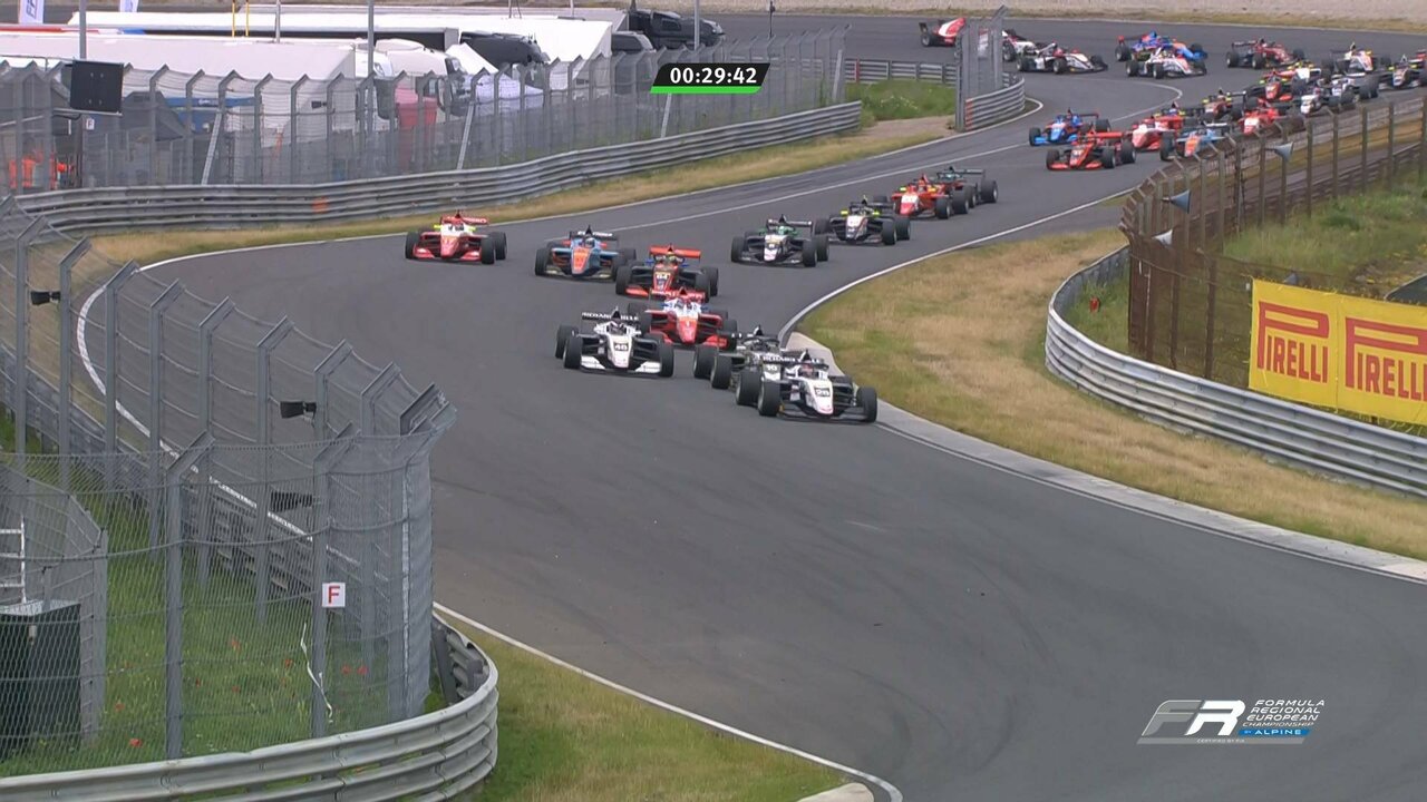 2-SAT Europe Main_0070 11023_H_7200_20210619_145843.jpg