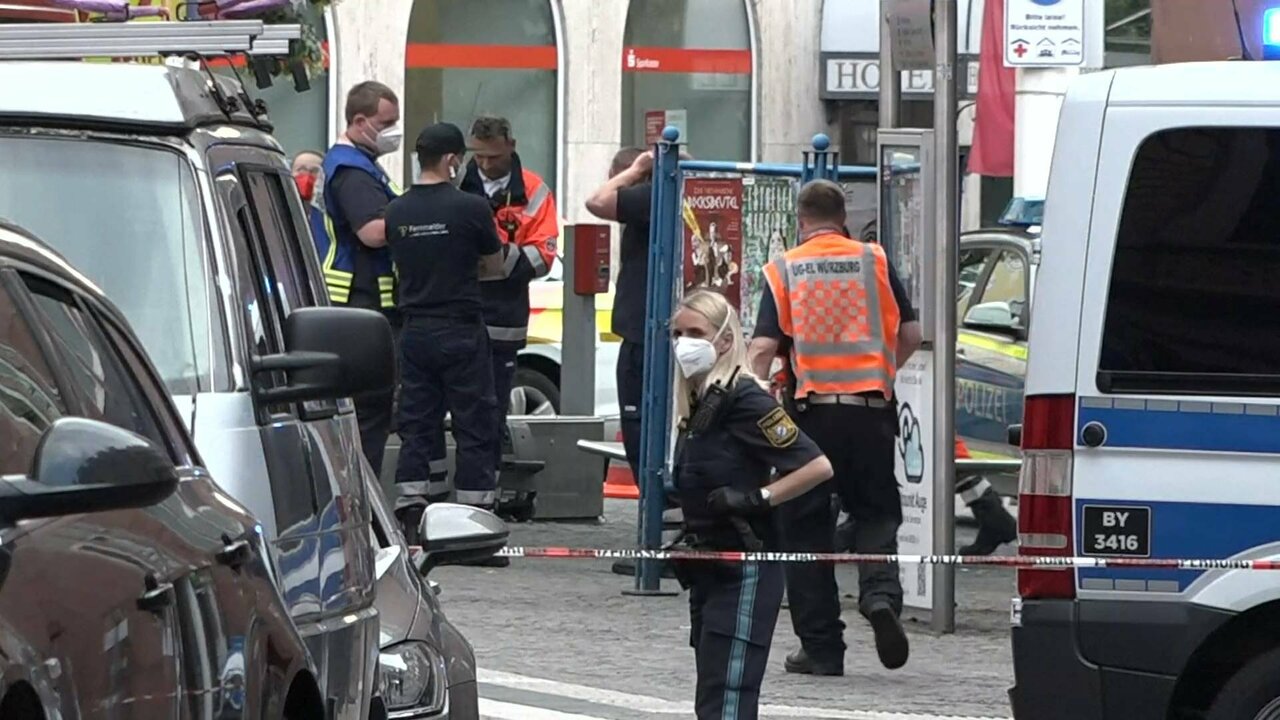 AFP2 EU_0100 11346_H_27500_20210625_200642.jpg