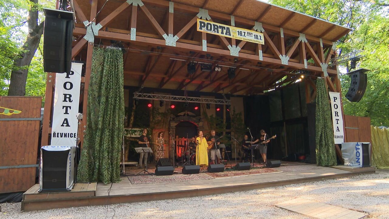 CZE 044_0160 12530_H_3200_20210716_181600.jpg