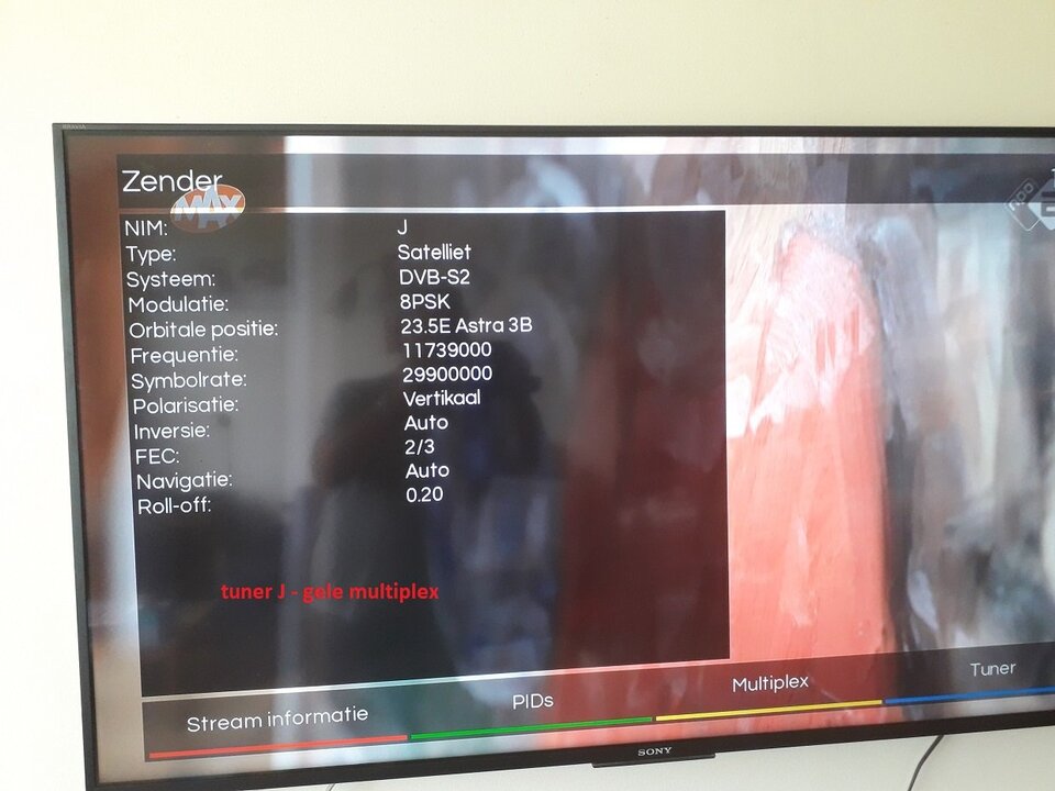 tuner J - gele multiplex.jpg