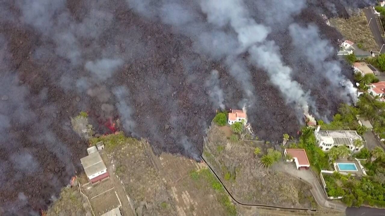 E-229 VIA 3_3300 12728_H_4800_20210920_173329.jpg