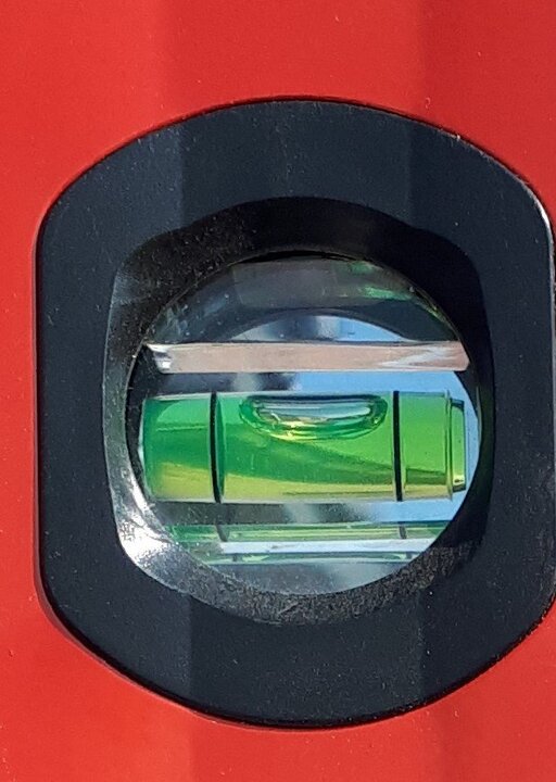 Waterpas uitgeregeld.jpg