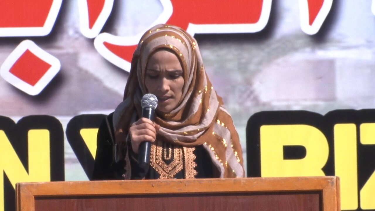 Service01_0215 11619_H_2500_20211020_111903.jpg