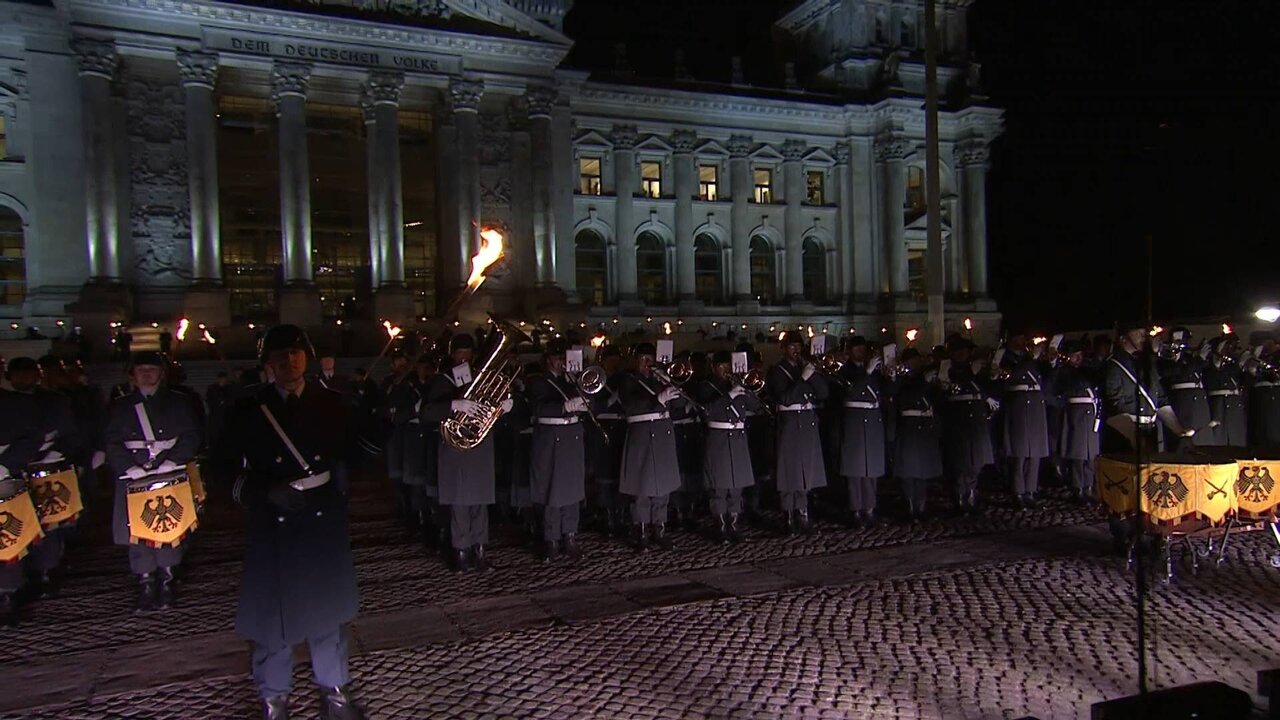 D128 Feed2_0235 12738_V_7200_20211013_191213.jpg