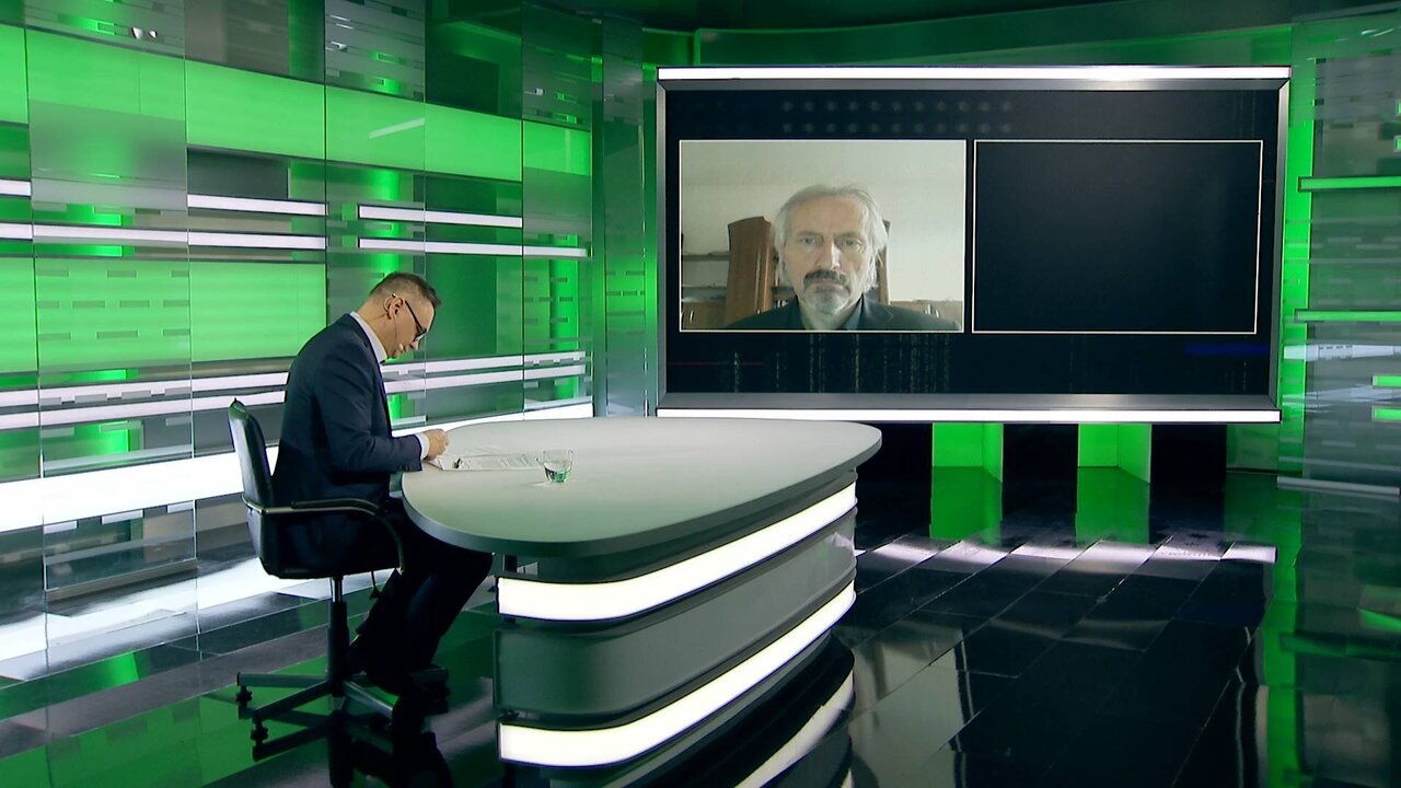 POL 076_0330 11176_H_4800_20211122_112855.jpg