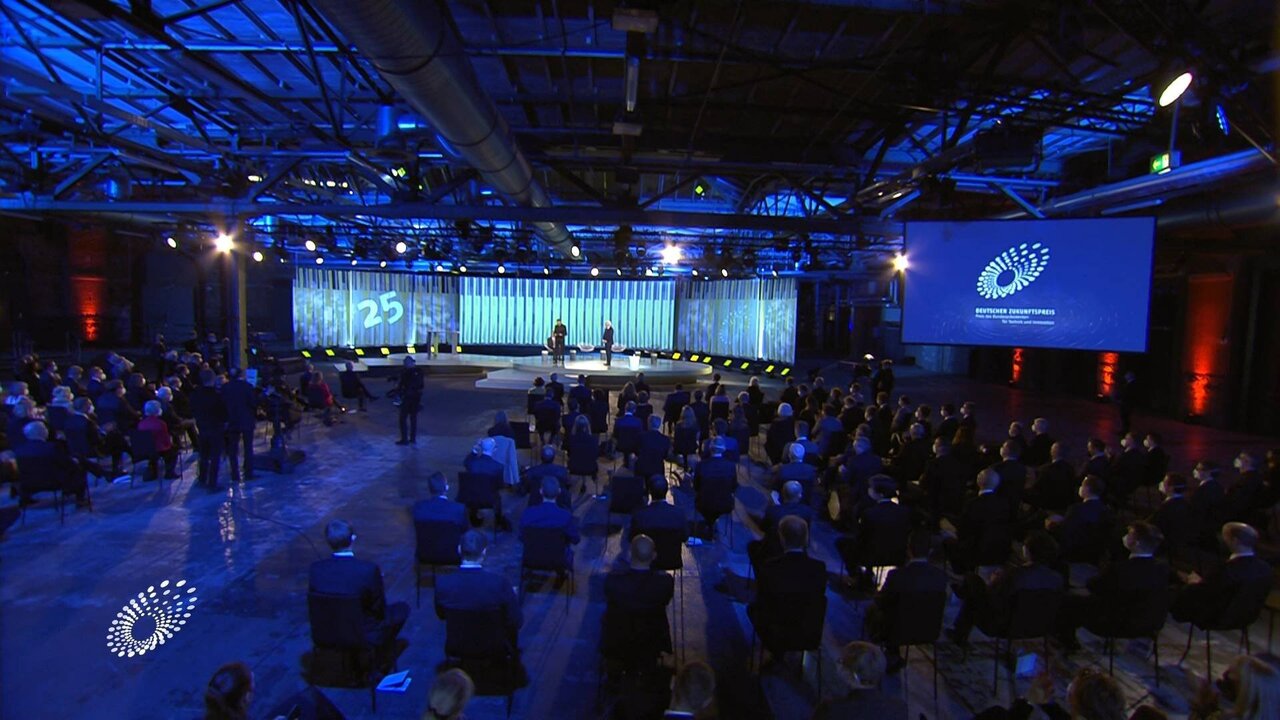 D128Feed1_0235 12593_V_7200_20211117_180736.jpg