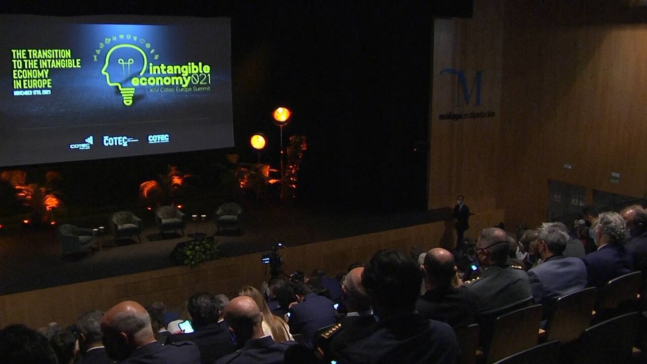 E393 PAHT 1_3300 12723_H_7500_20211117_172228.jpg