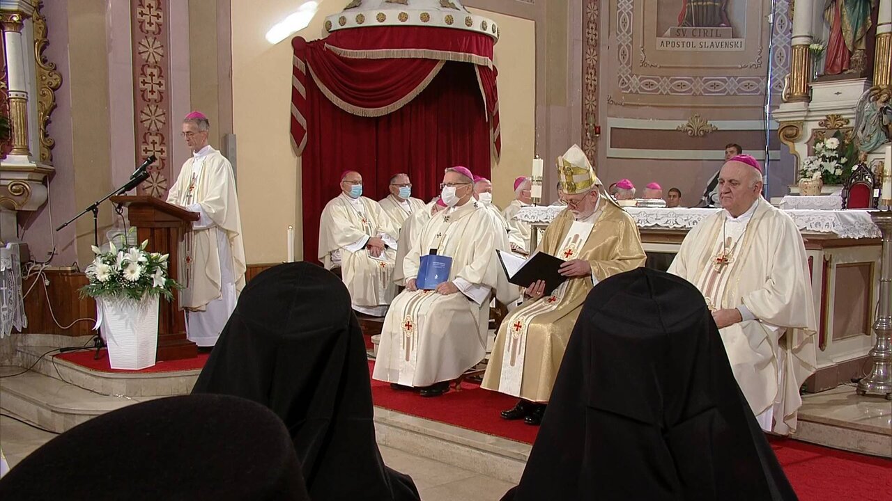 Medialink CRO-019_1_0235 12590_H_3700_20211121_113916.jpg