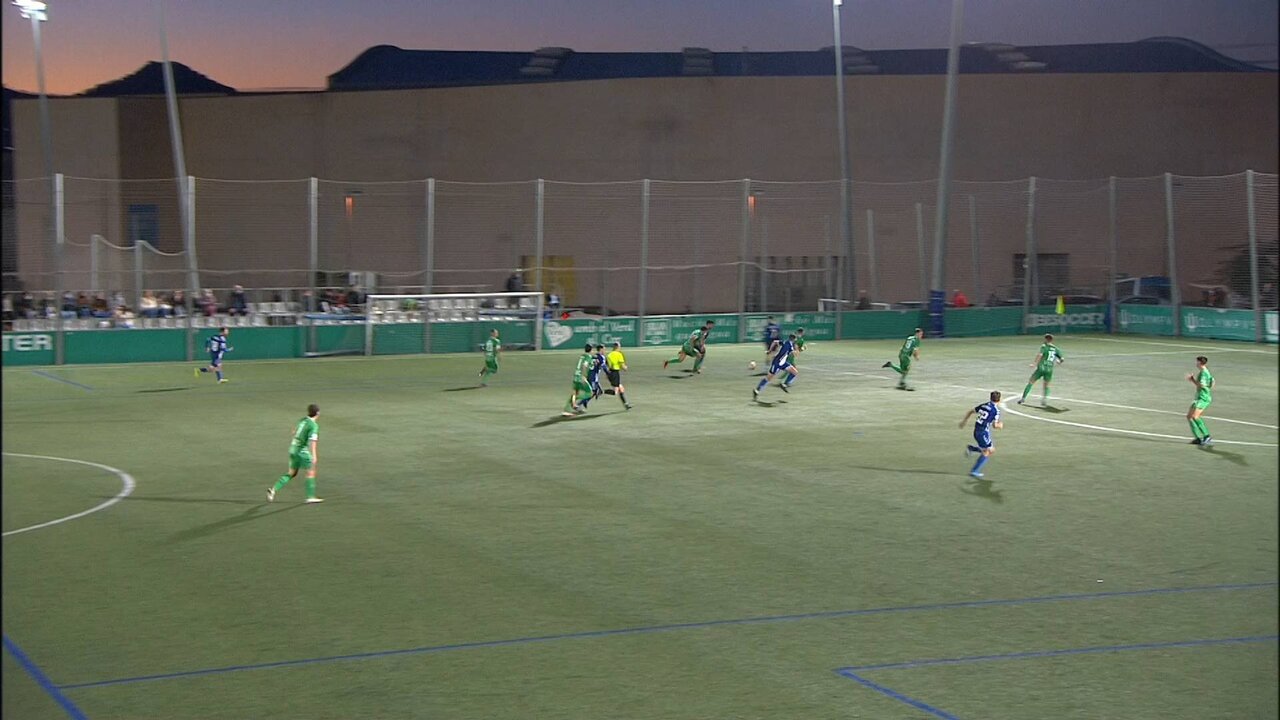 E385 Overon Feed 2_0282 12694_V_10000_20211107_180810.jpg