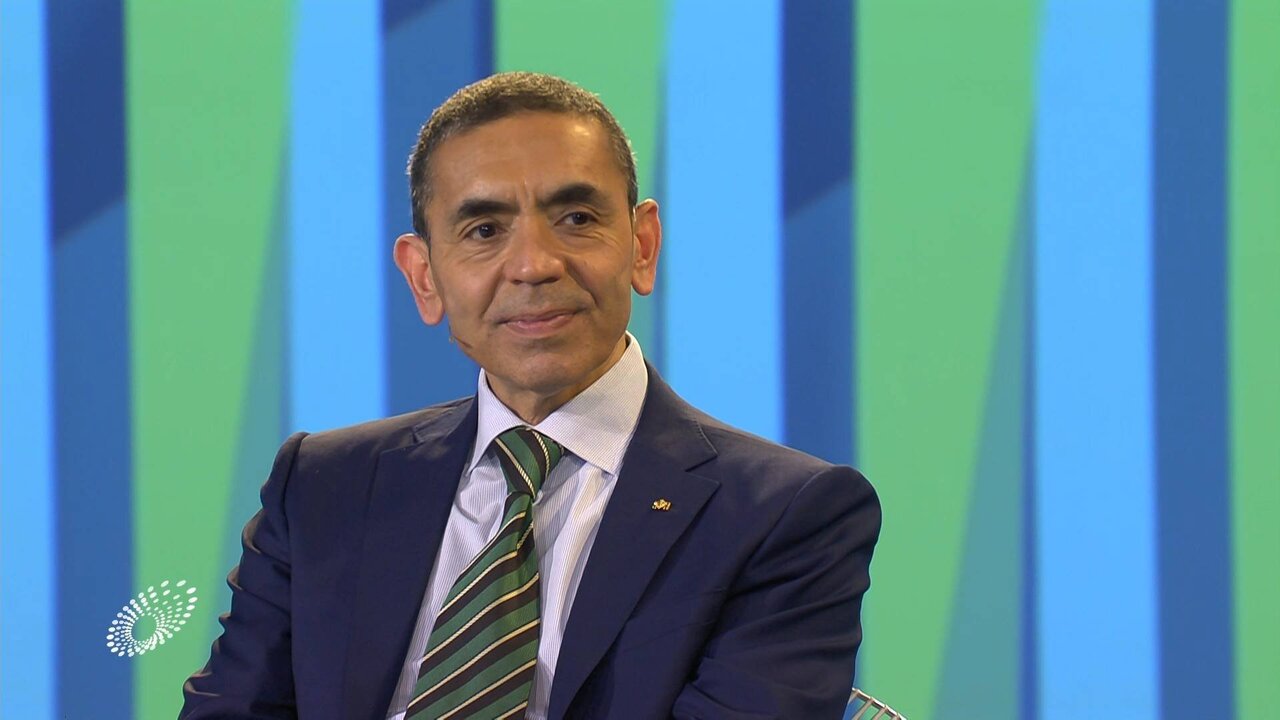 D128Feed1_0235 12593_V_7200_20211117_180908.jpg