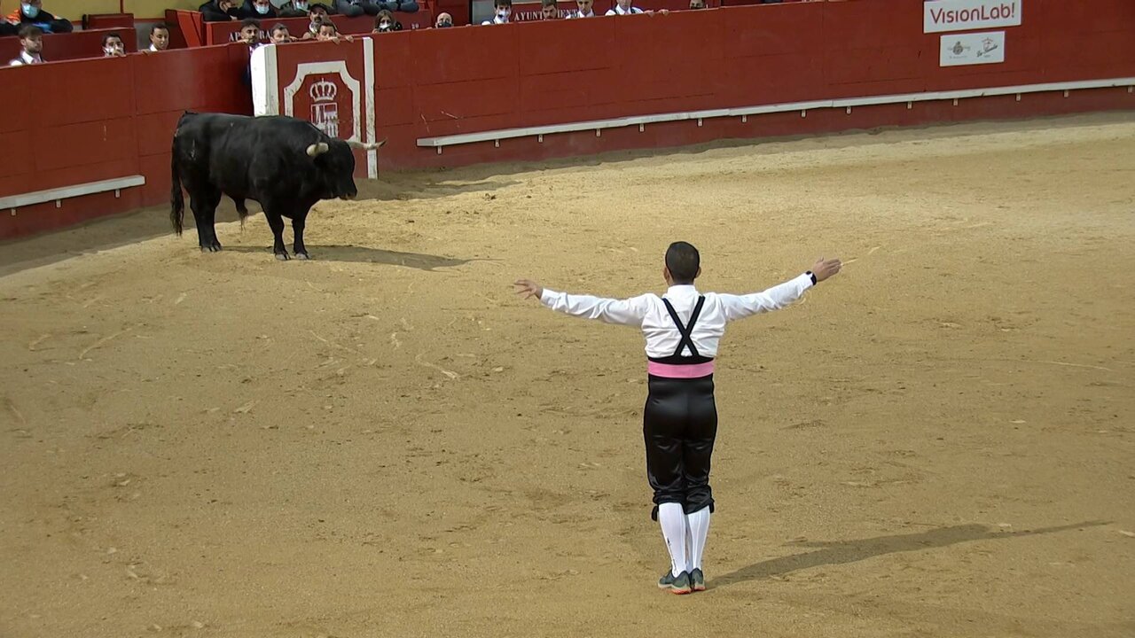 E_3300 11565_H_7200_20211204_174917.jpg