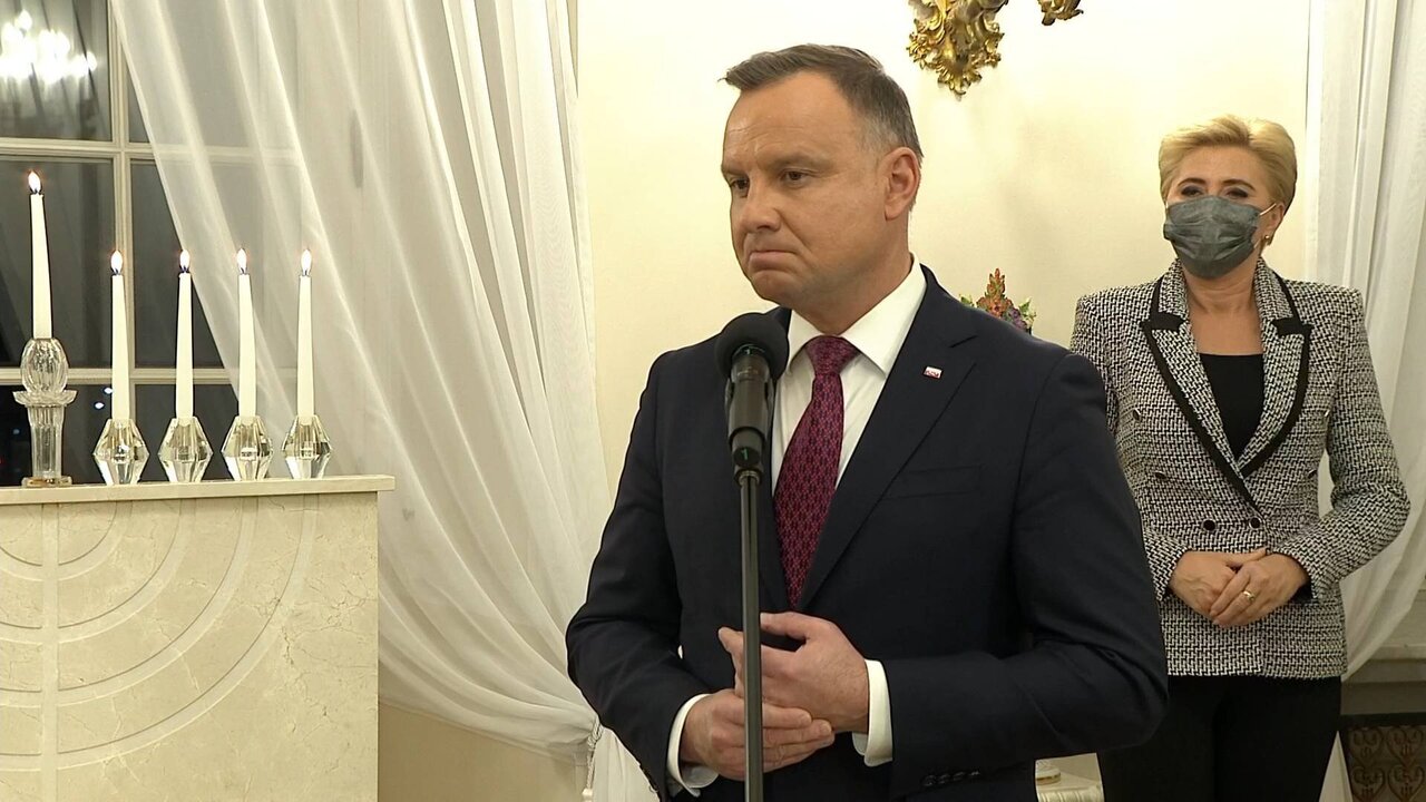 POL-077 ENC-1_0330 11170_H_4800_20211201_191018.jpg