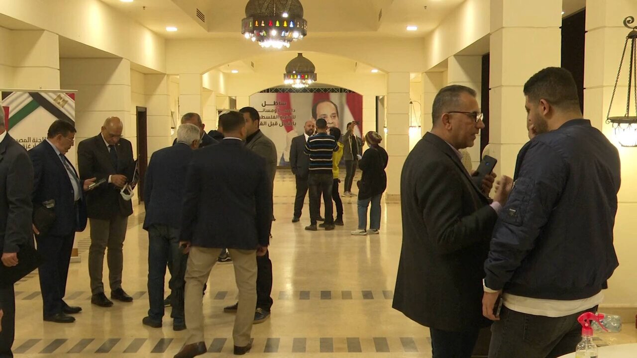 fact_media _sng_0216 11476_H_2200_20211213_172738.jpg