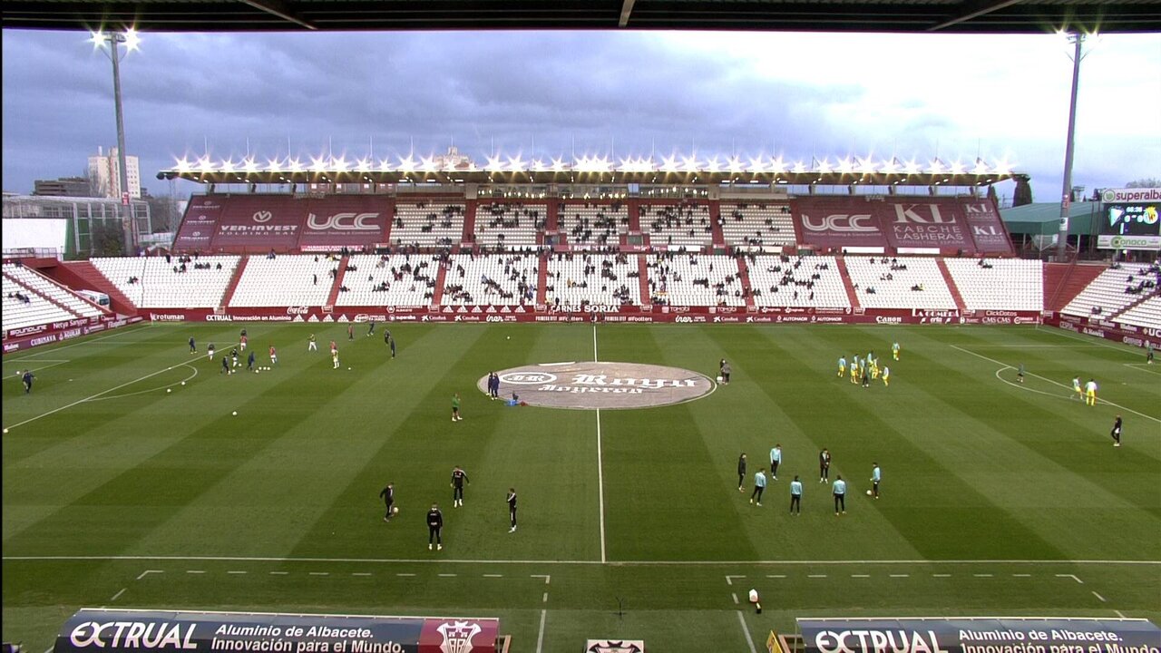 E-305_3300 11472_H_7200_20220226_184416.jpg