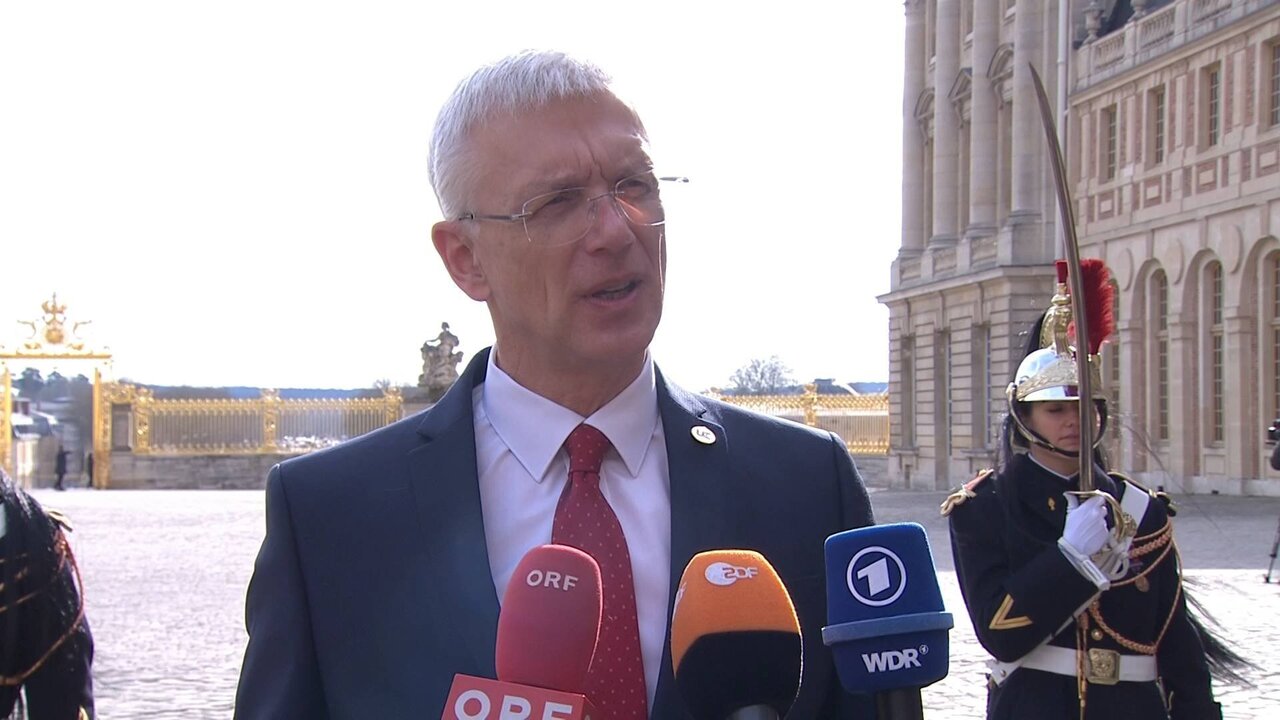 F32_FEED 2 TDH VERSAILLES_3520 12735_V_7200_20220311_114535.jpg