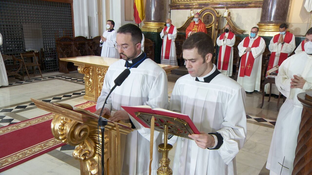 SANTOS OFICIOS_3300 12002_V_10000_20220415_172512.jpg