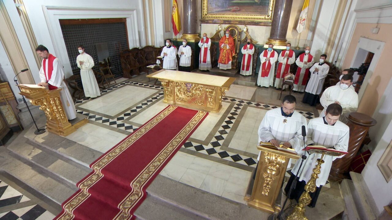 SANTOS OFICIOS_3300 12002_V_10000_20220415_172727.jpg