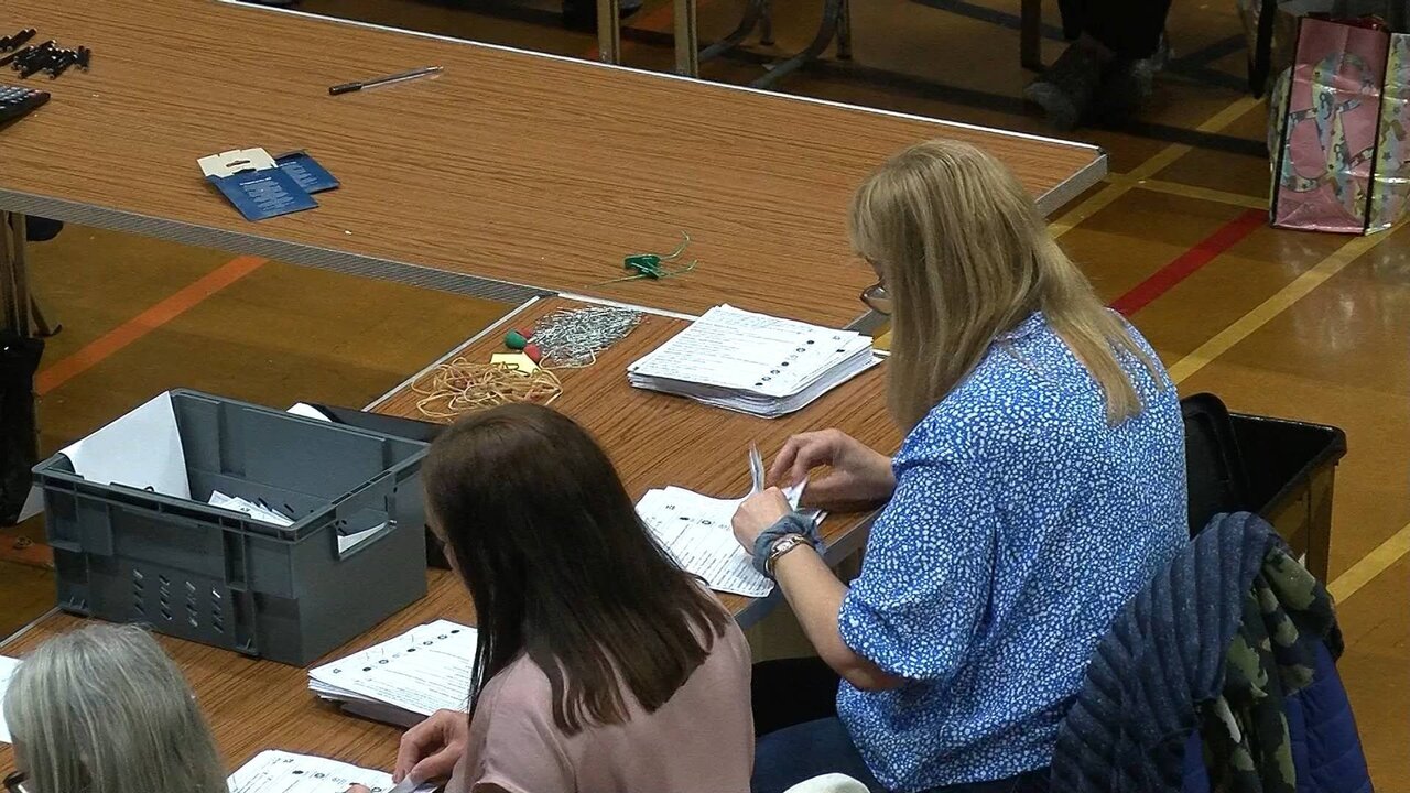 UKI-1852 3_0160 12733_H_5000_20220506_190923.jpg