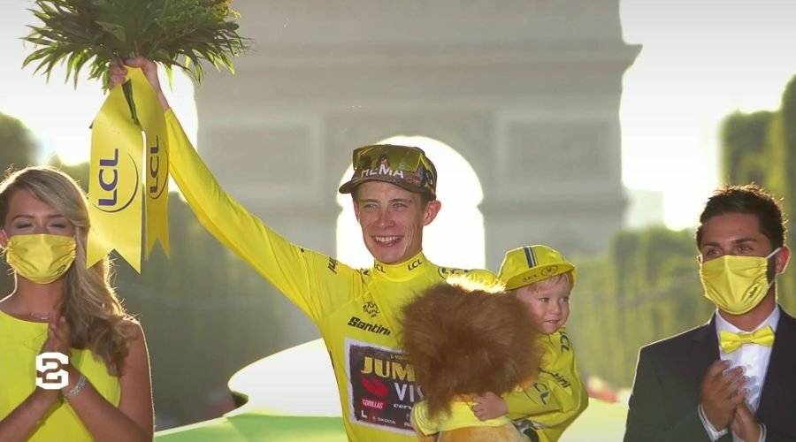 GCR_F503_1_TDF_ARRIVEE FEED1_0235 12610_V_7200_20220724_202941.jpg