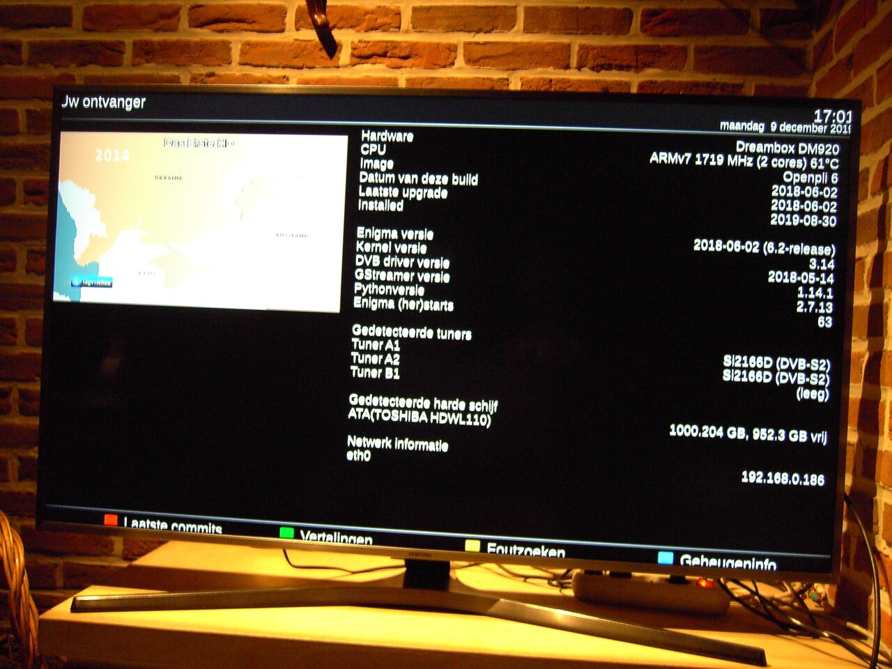 PICT8414  Uw ontvanger Specificaties DM 920.JPG