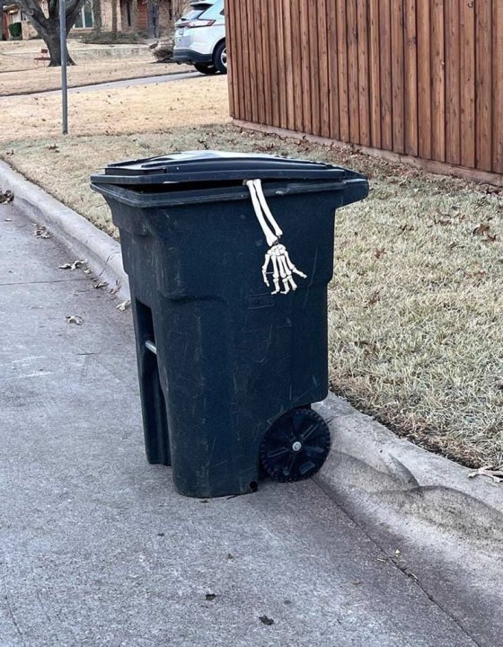 Echt niet verdacht.jpg