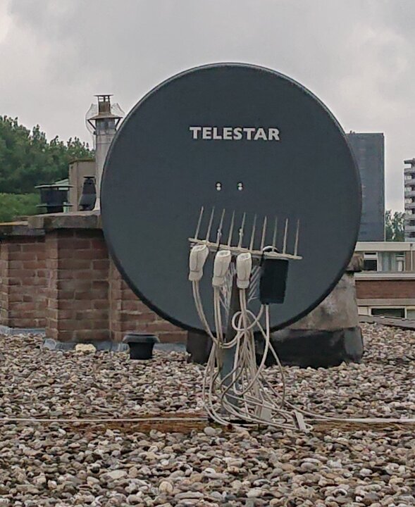 telestar.thumb.jpg.f22e2c7a046bcbc97b54d596ee1ad9b9.jpg