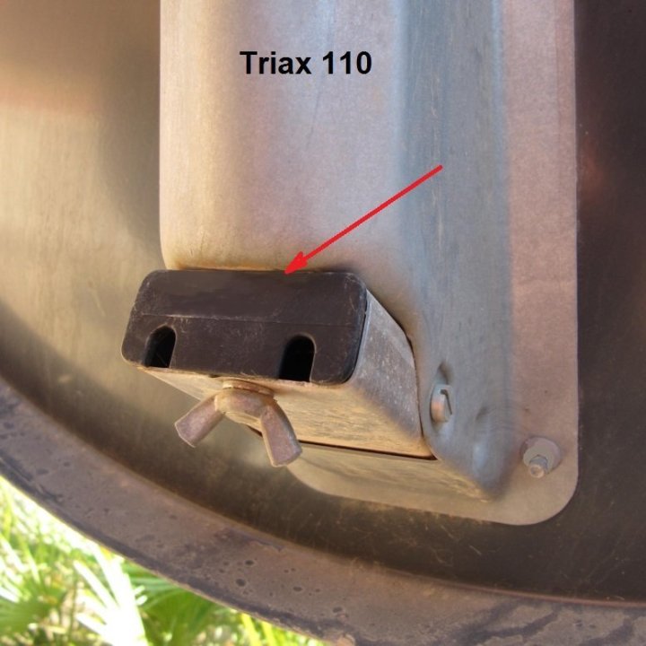 LNB-arm bevestiging Triax 110.JPG