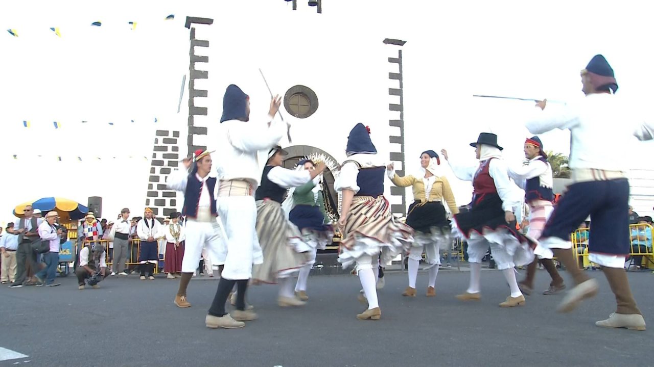 E-411_via 1_3300 11998_V_7200_20230909_204536.jpg