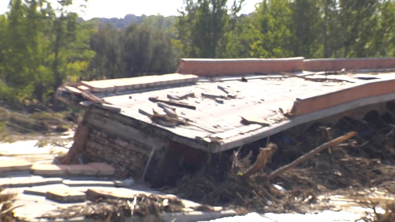 E-435 VIA 1_3300 12000_V_5000_20230904_175206.jpg