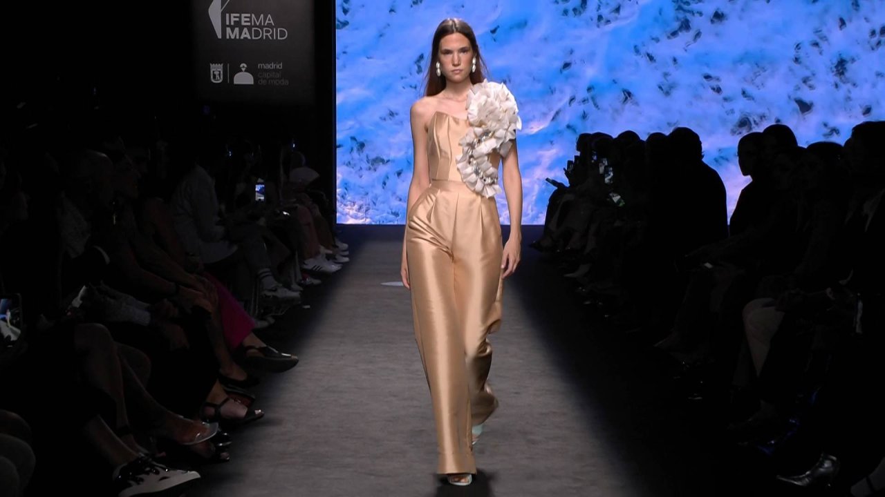 E-455 VIA 2_0070 11542_V_4800_20230914_192523.jpg