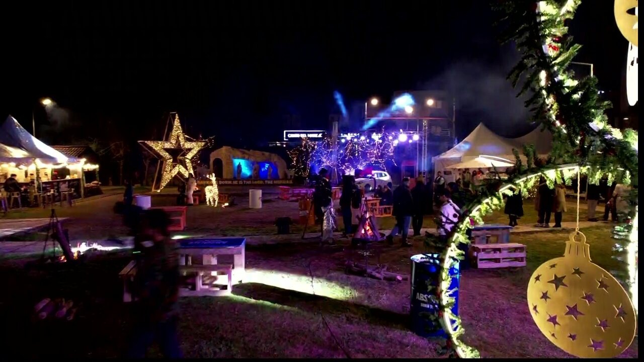 vlcsnap-2024-12-25-20h59m52s323.jpg