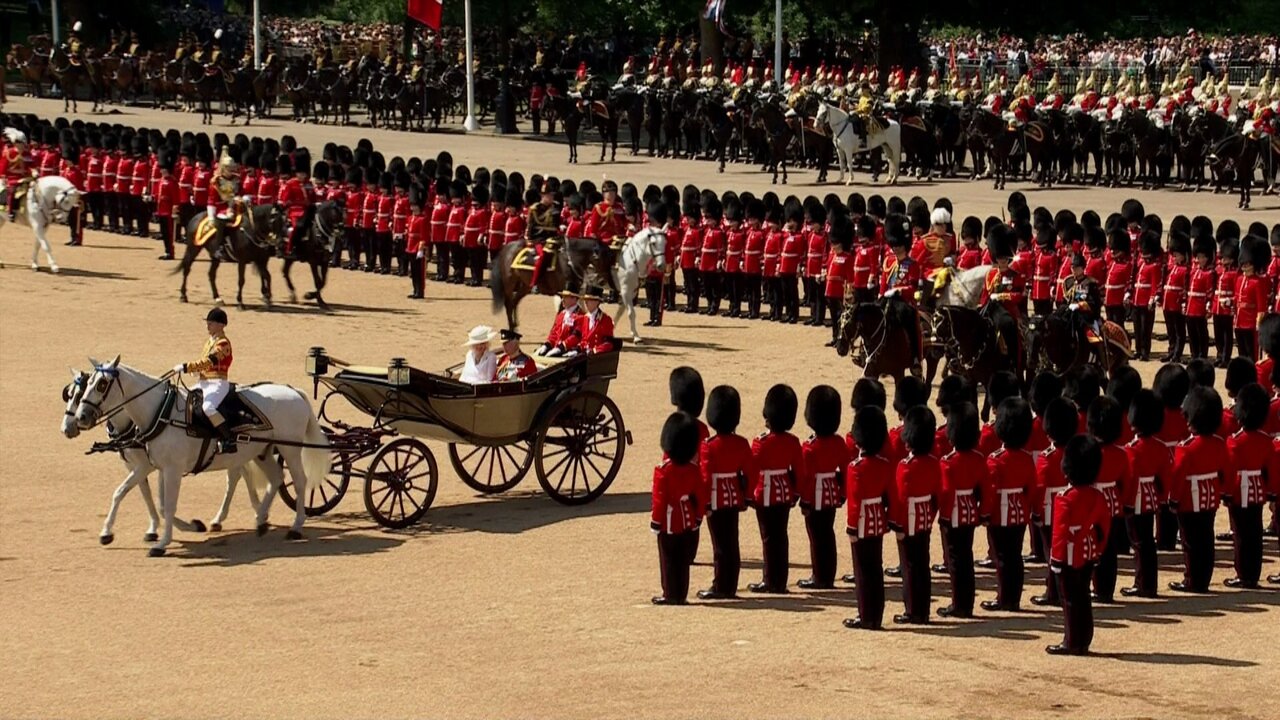 Trooping 2.jpg