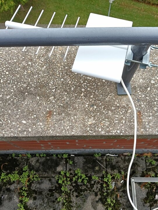 DVB-T2_antenne.thumb.jpg.8269273a8967460ba370cfc3aef95a09.jpg